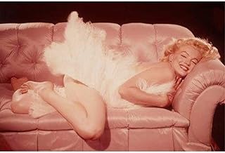 Marilyn Monroe -Lying on Pink Couch